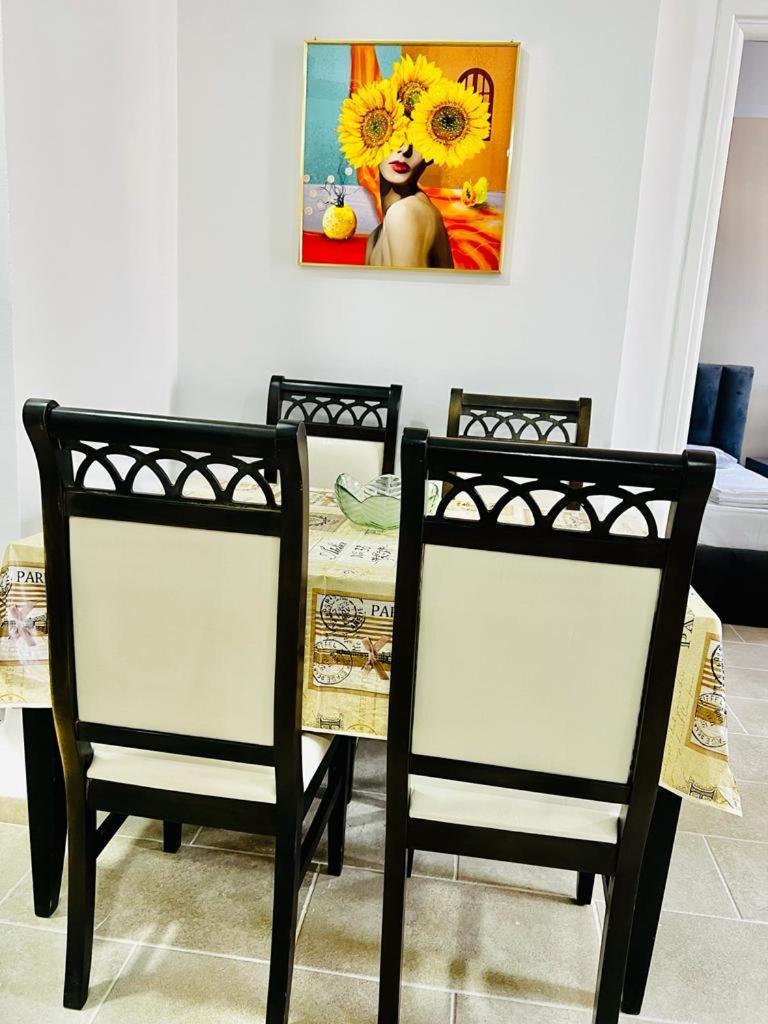 Kristian Apartments Berat Ngoại thất bức ảnh