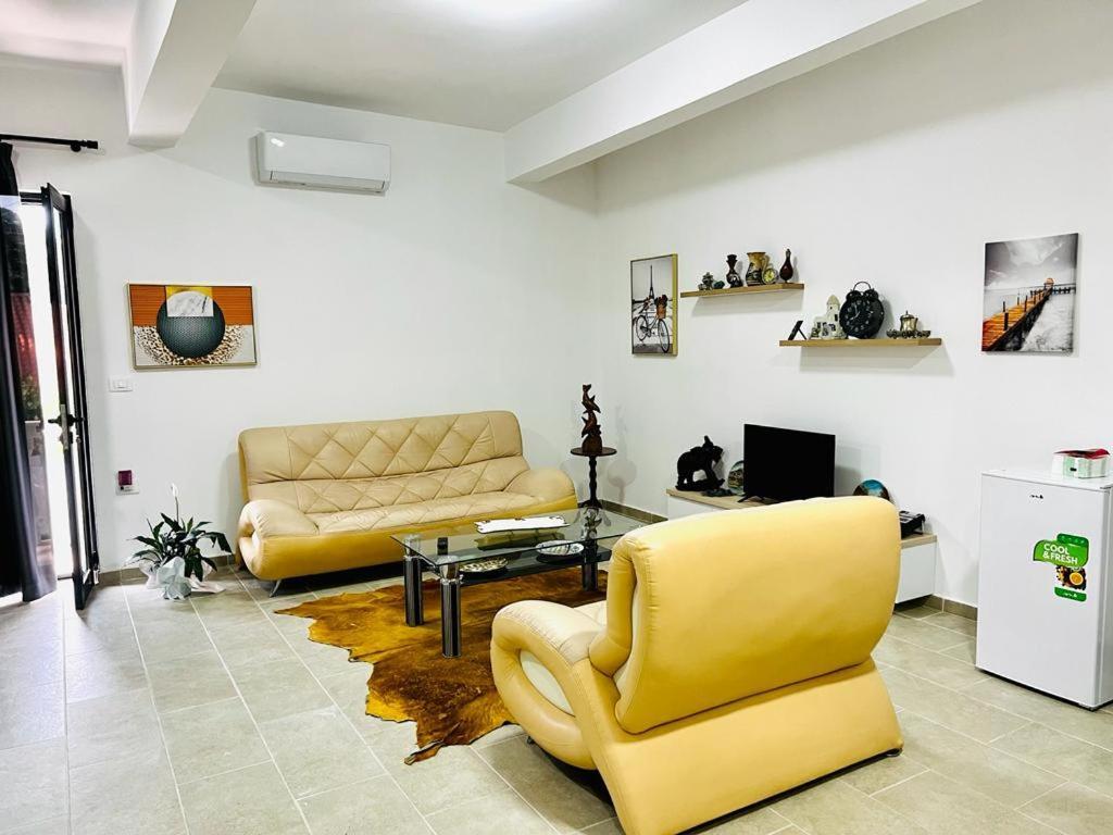 Kristian Apartments Berat Ngoại thất bức ảnh